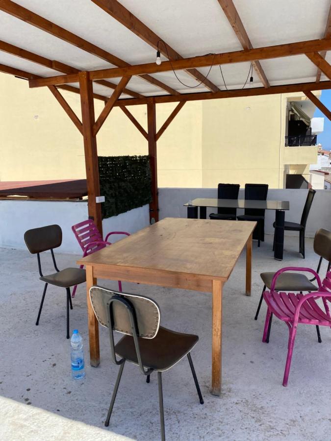 Past Or Trail Hostel Λάρνακα Εξωτερικό φωτογραφία