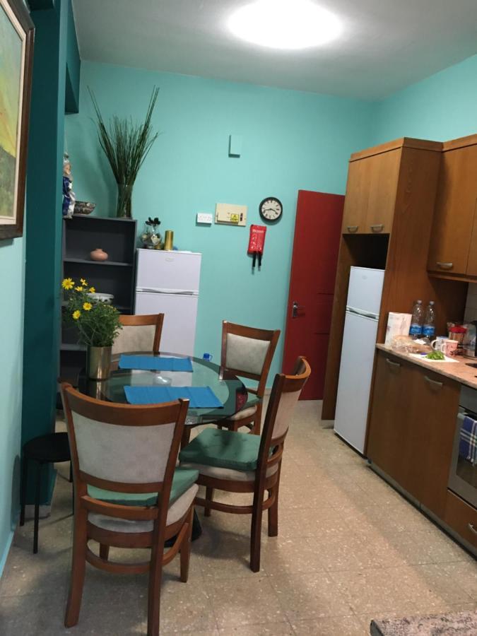 Past Or Trail Hostel Λάρνακα Εξωτερικό φωτογραφία