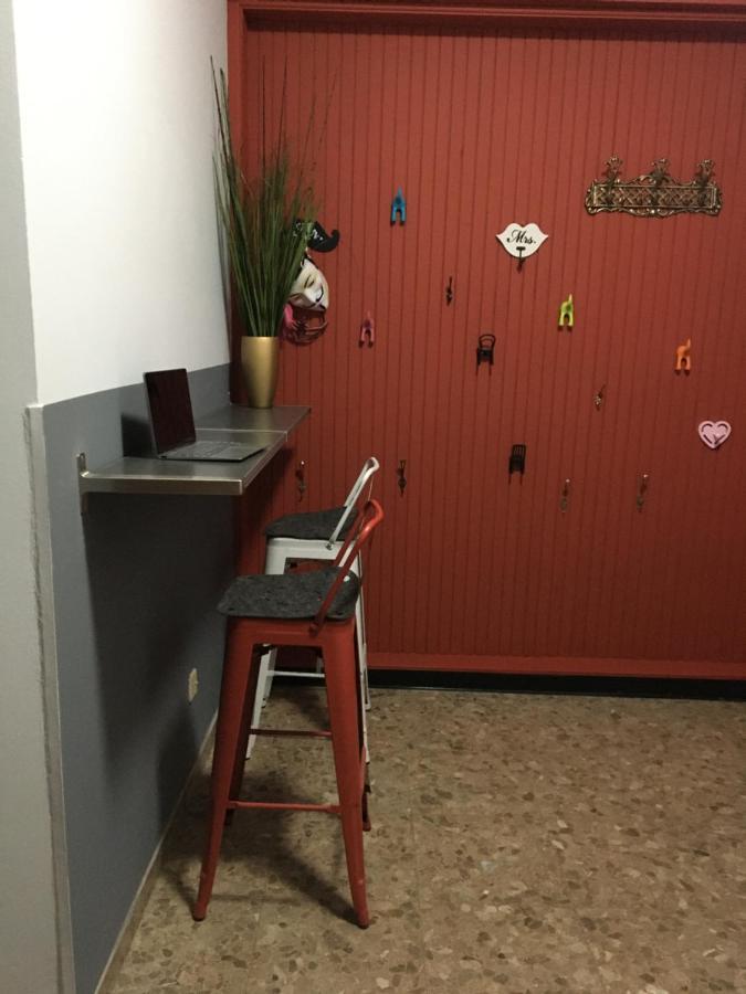 Past Or Trail Hostel Λάρνακα Εξωτερικό φωτογραφία