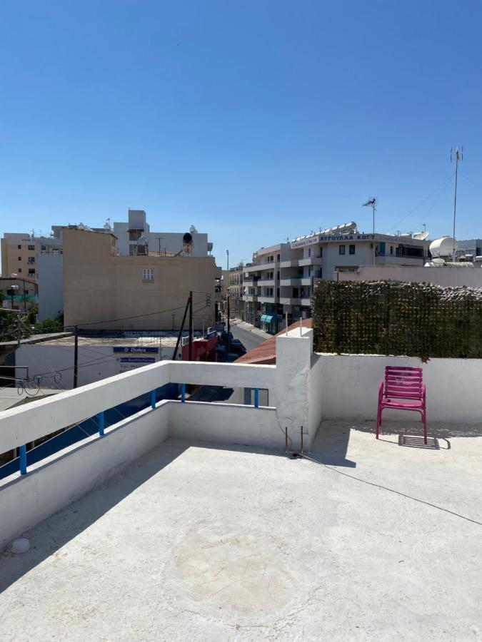 Past Or Trail Hostel Λάρνακα Εξωτερικό φωτογραφία