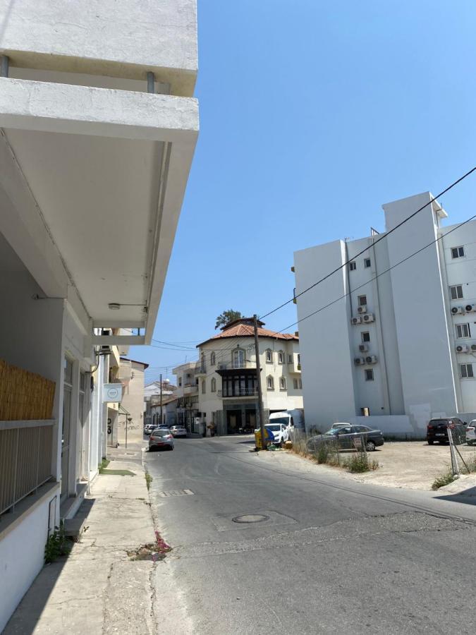 Past Or Trail Hostel Λάρνακα Εξωτερικό φωτογραφία